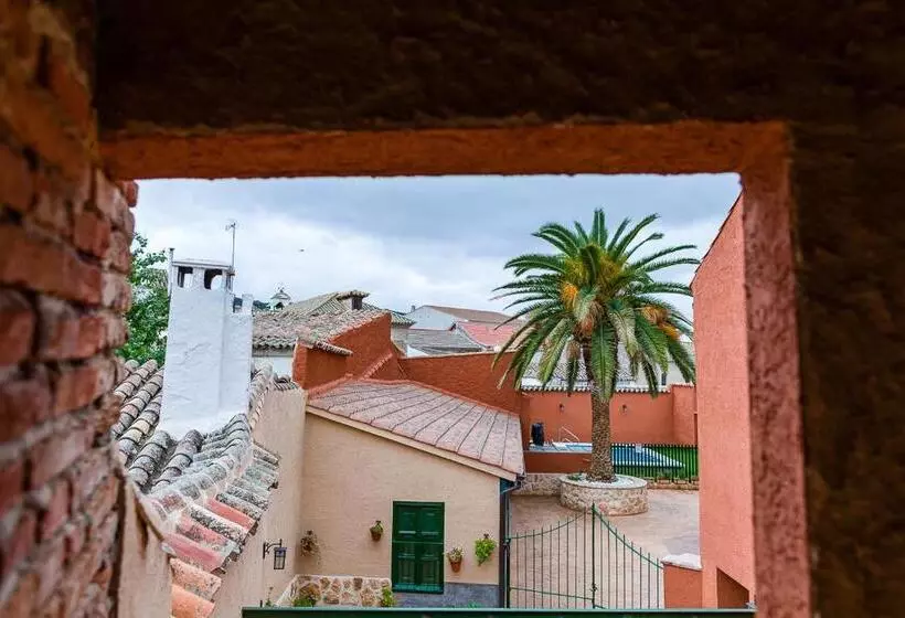 Hospedium Hotel El Nido De Alcudia Suites