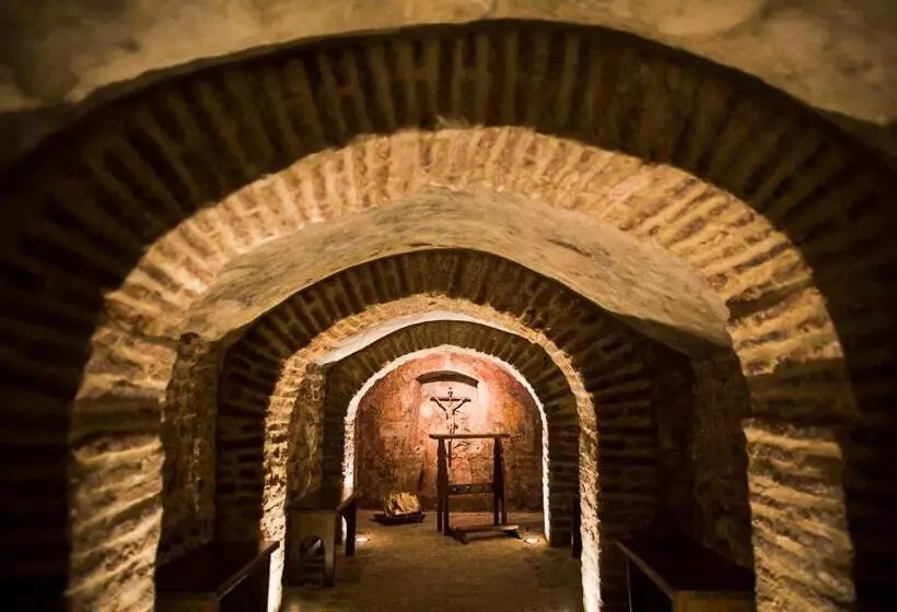 Hospedium Hotel El Nido De Alcudia Suites