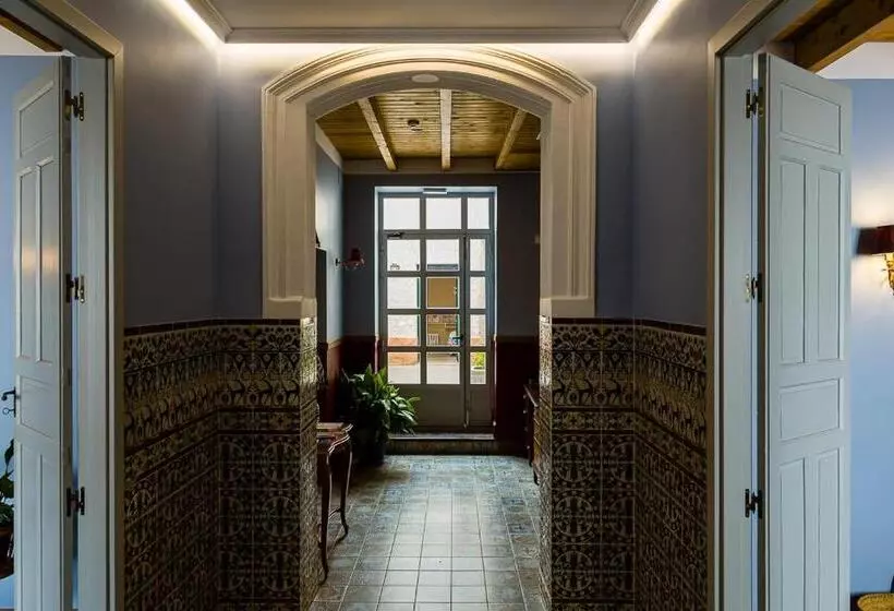 Hospedium Hotel El Nido De Alcudia Suites