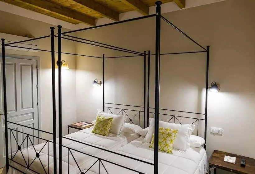 Hospedium Hotel El Nido De Alcudia Suites