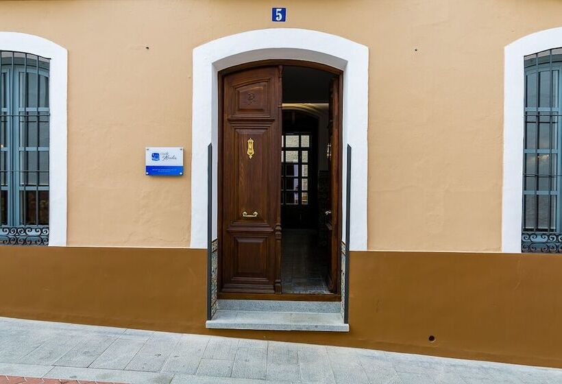 Hospedium Hotel El Nido De Alcudia Suites