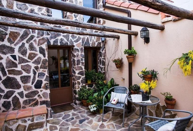 Hospedium Hotel El Nido De Alcudia Suites