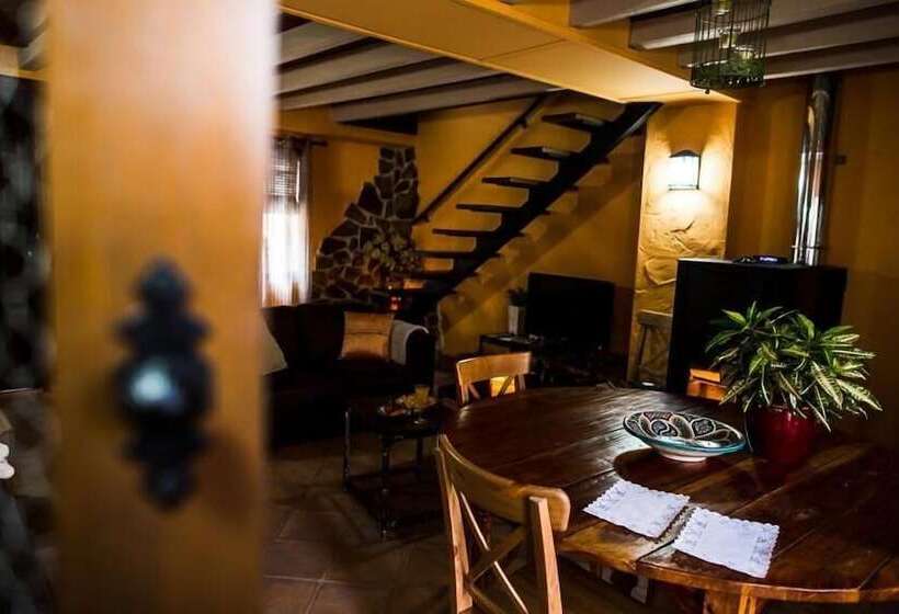 Hospedium Hotel El Nido De Alcudia Suites