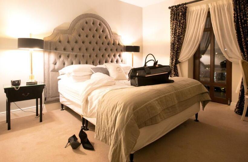 Hotel Keenans Boutique