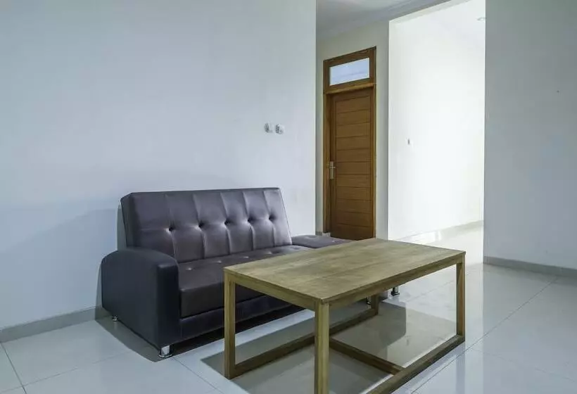 Hotelli Oyo 2259 Zleepy Ks Tubun