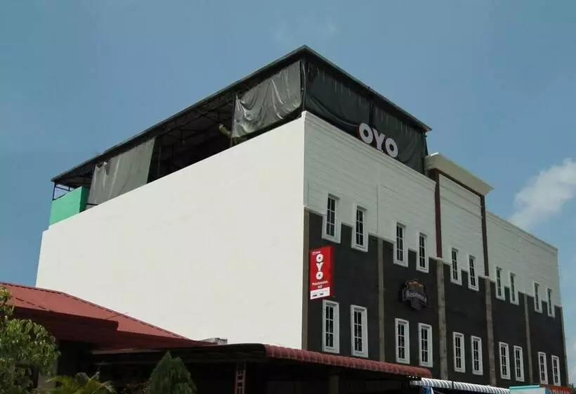 ホテル Oyo 2310 Residence 68