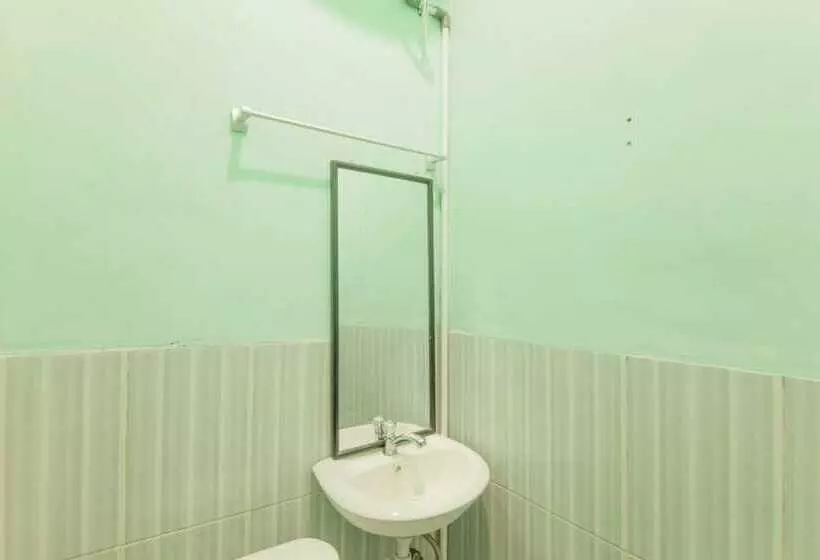 ホテル Oyo 2310 Residence 68