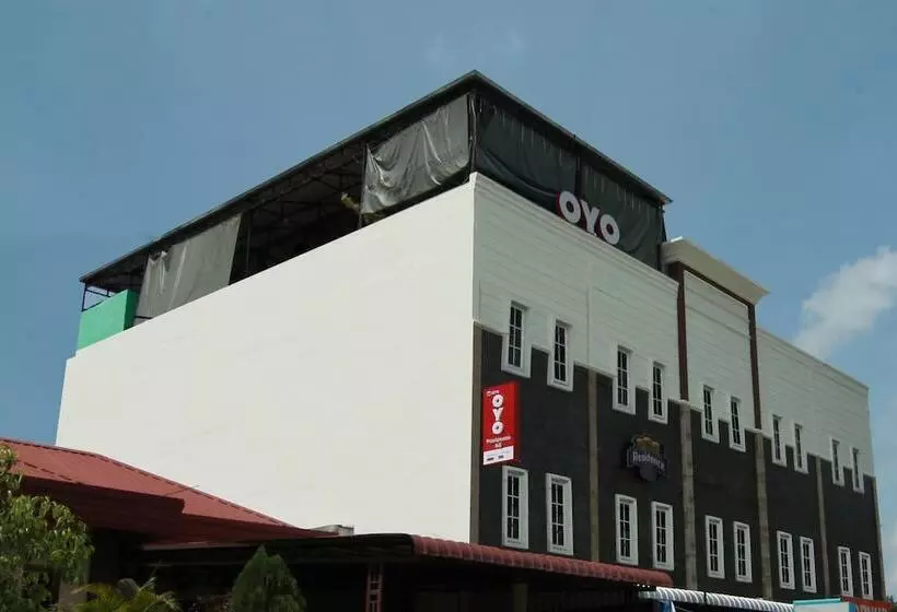 ホテル Oyo 2310 Residence 68