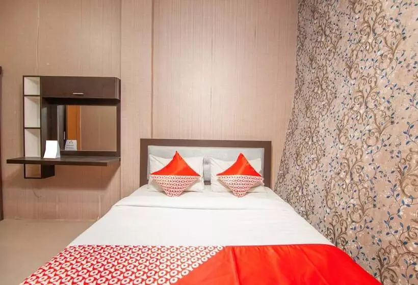 ホテル Oyo 2310 Residence 68