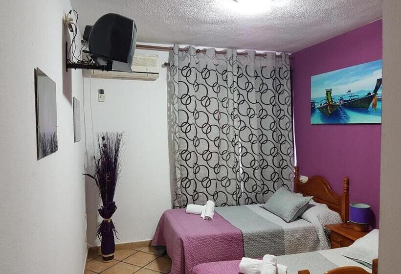 Pension Los Verdiales