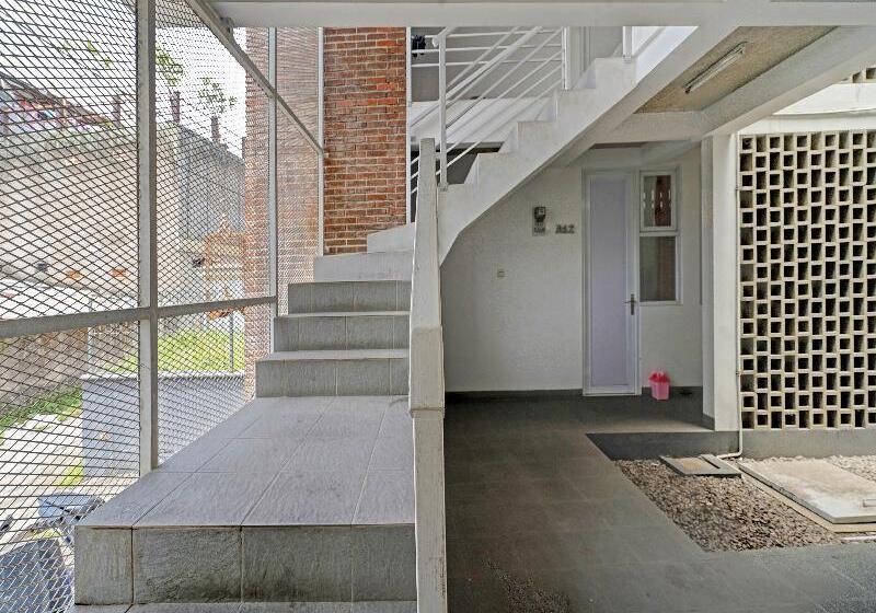 Otel Spot On 2190 Alamanda 7 Syariah