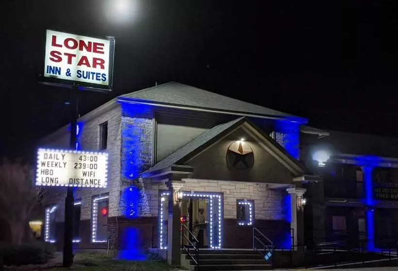 Motelli Lone Star Inn & Suites