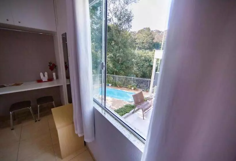 ペンション Cachoeira Dos Pássaros