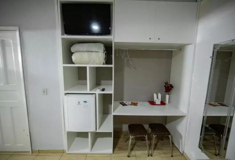 ペンション Cachoeira Dos Pássaros