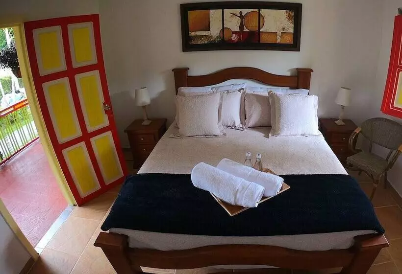 Bamboo Hotel Boutique