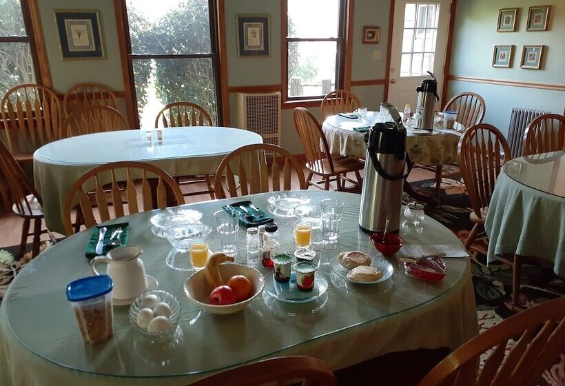 فندق صغير Laughing Heart Lodge