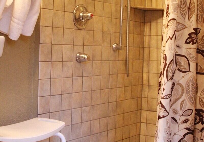 فندق صغير Laughing Heart Lodge