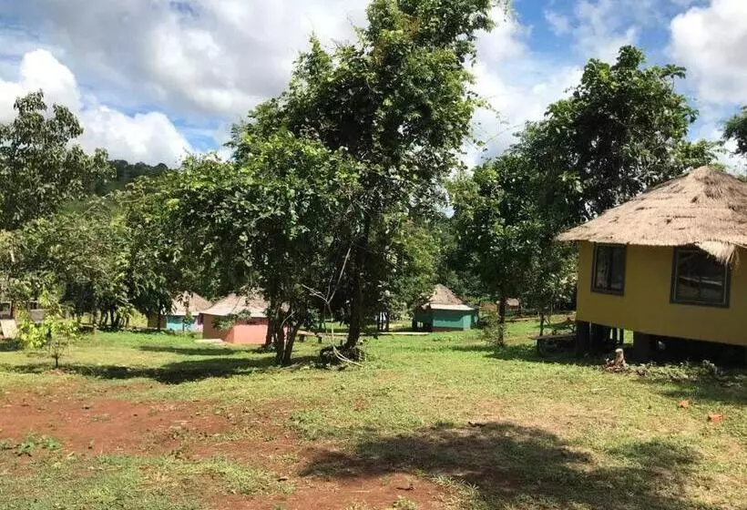 ホテル Gibbon Lodge