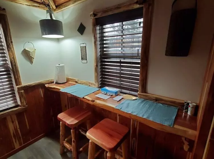 ホテル Log Cabin Inn