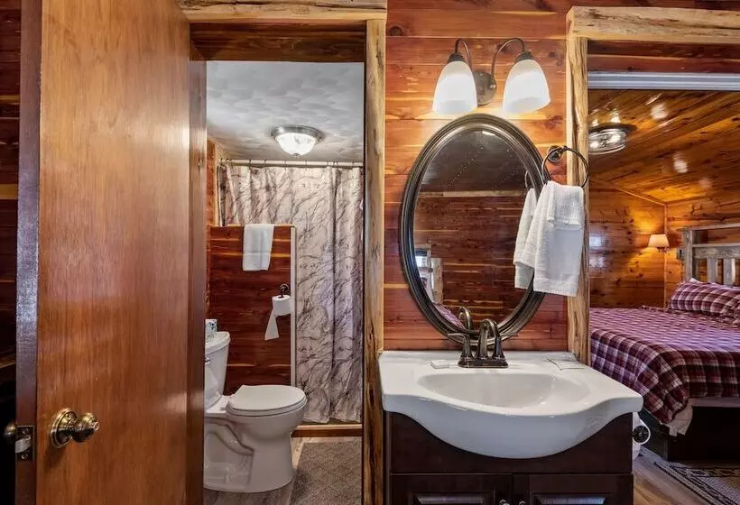 ホテル Log Cabin Inn