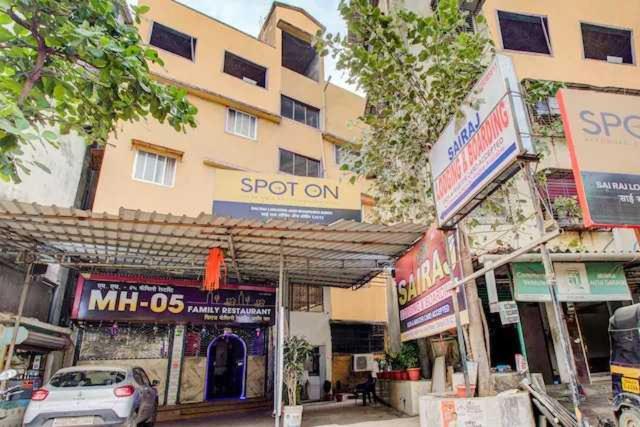 Hotelli Spot On Sairaj Lodging & Boarding