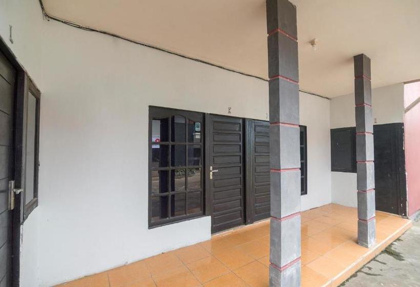 ホテル Oyo 2187 Hm Guest House