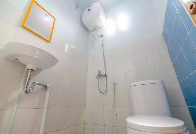 ホテル Oyo 2187 Hm Guest House