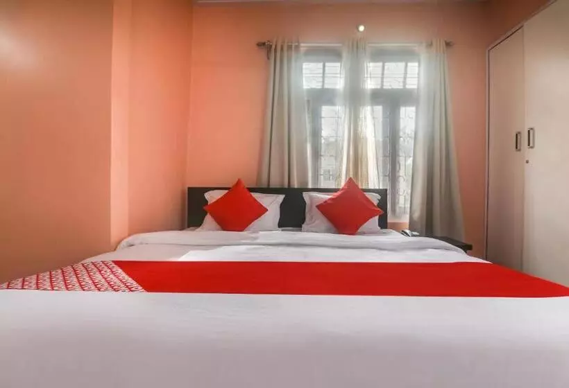 Hotelli Collection O Trinayan Associates