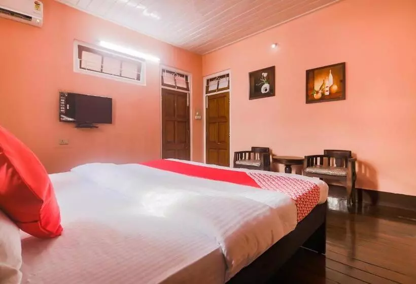 Hotelli Collection O Trinayan Associates