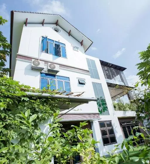 هتل Rosie Villa Ha Giang   Motorbikerental & Tour