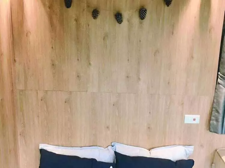 هتل U Lesa Retreat Nha Ben Rung