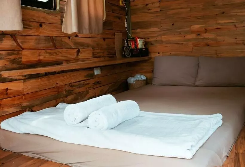 هتل U Lesa Retreat Nha Ben Rung