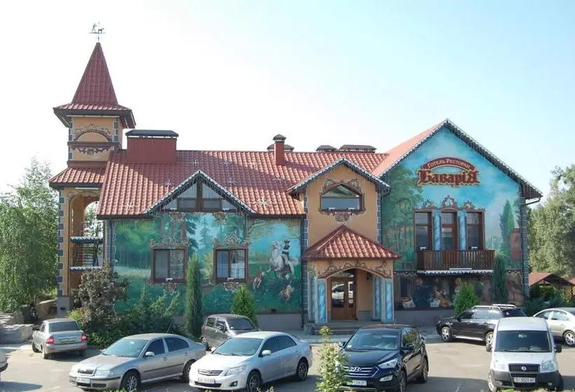 هاستل готель баварія