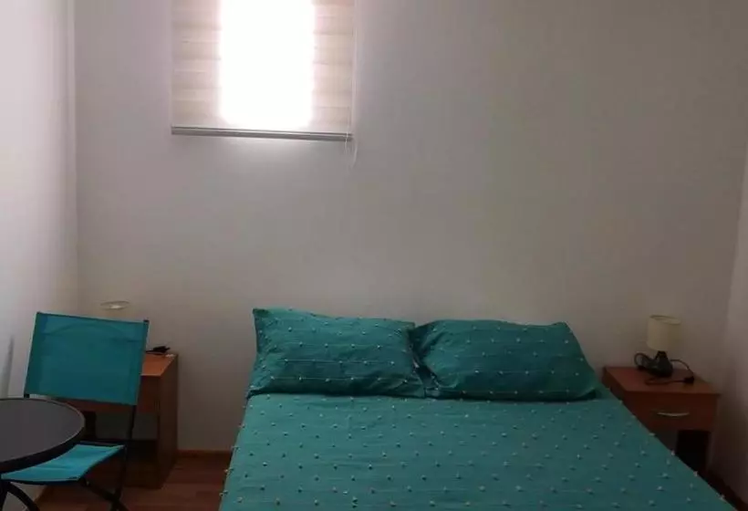 ベッドアンドブレックファースト Hermosas Habitaciones Para 1   2 O 4 Personas