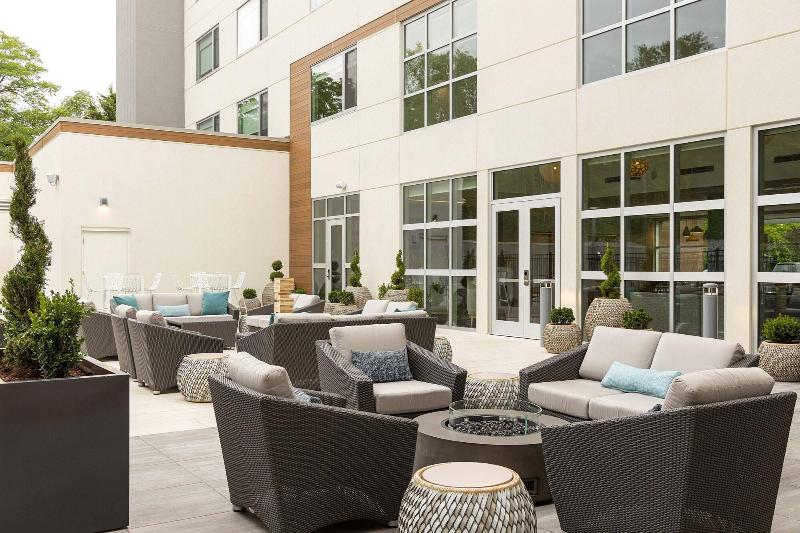 هتل Element Nashville Airport