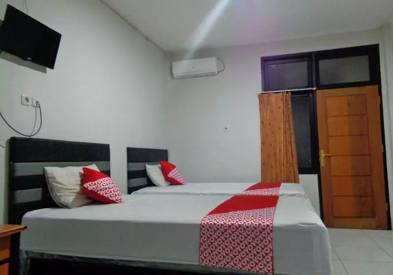ホテル Oyo 2130 Magnolia Residence