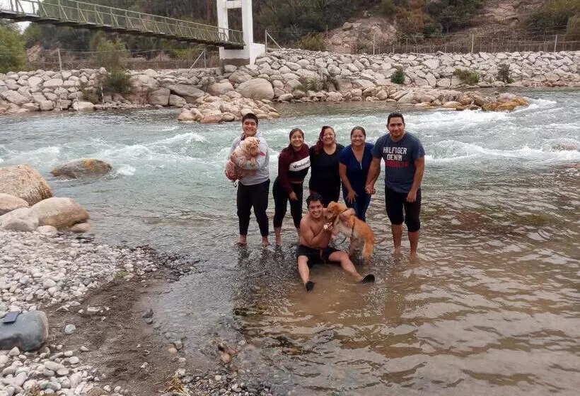 ホテル Quilla Wasi