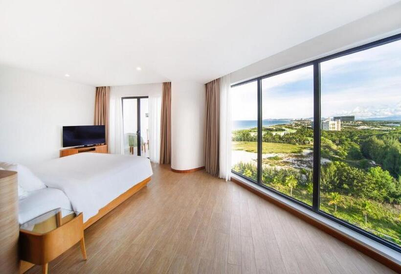 Selectum Noa Resort Cam Ranh