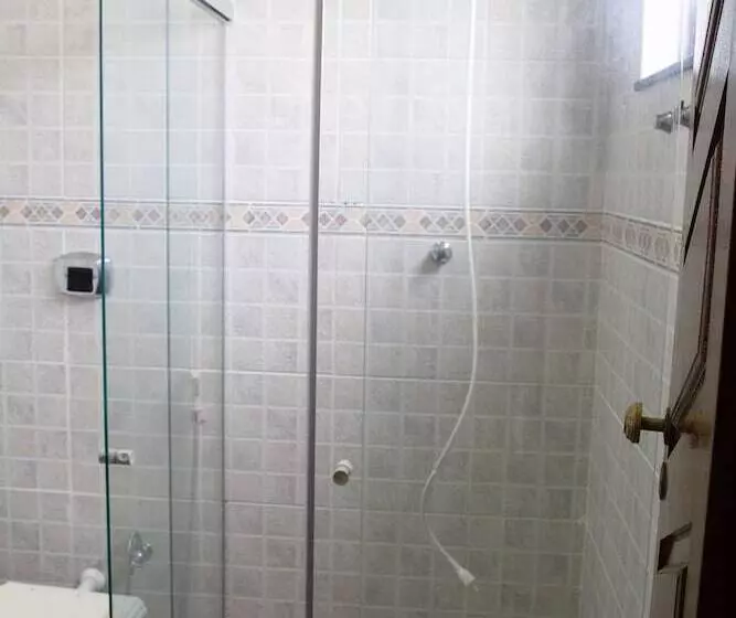 پانسیون Beach Hostel & Suites Los Pibes De Flores