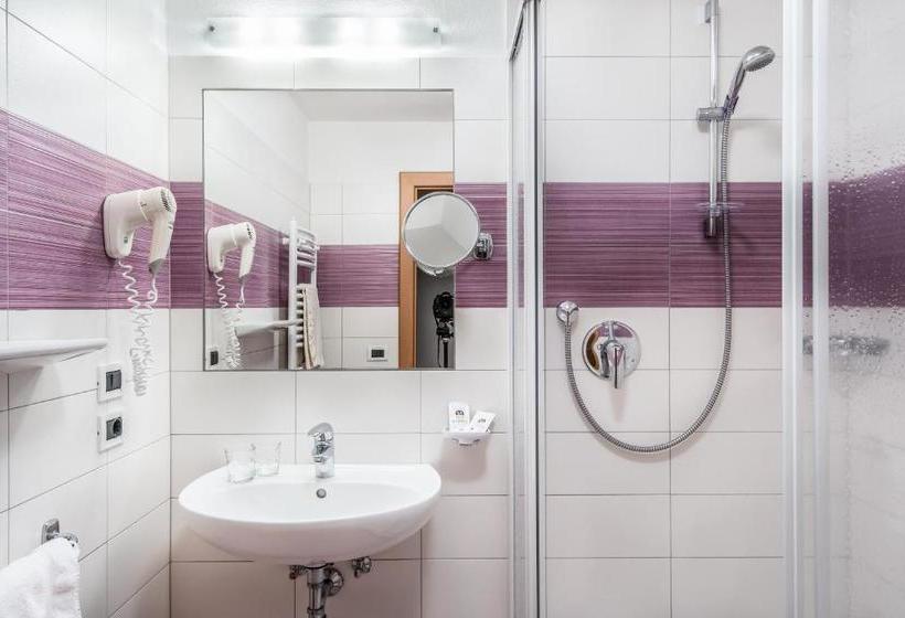 تختخواب و صبحانه Medesc