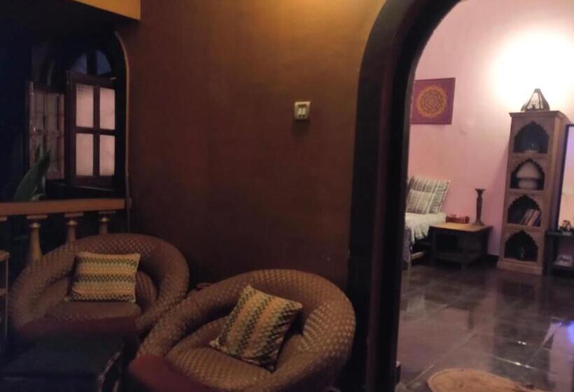 Panzió Anjuna Hideout