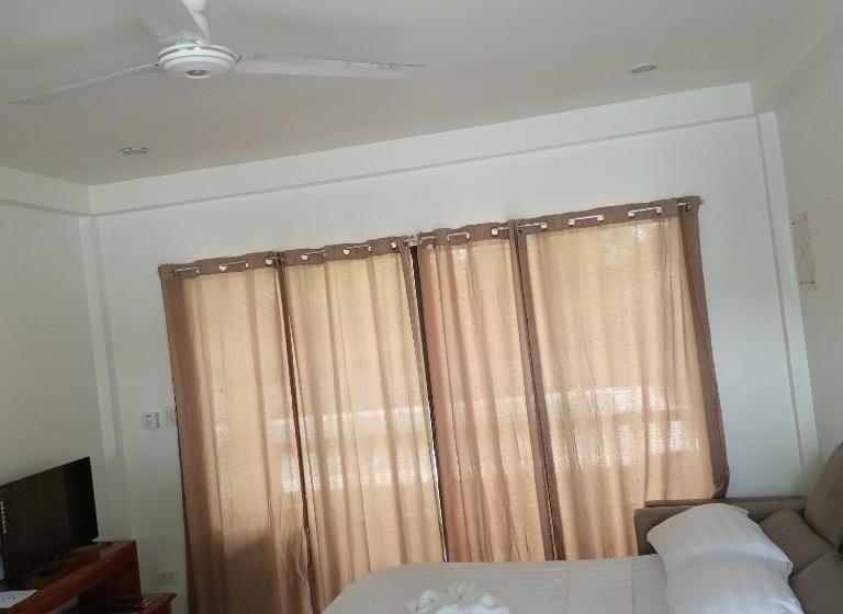 리조트 Portofino Panglao Bohol