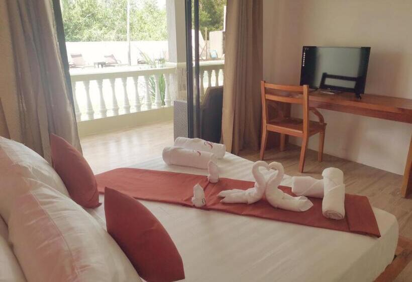 리조트 Portofino Panglao Bohol