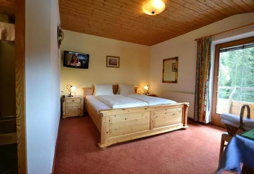 هتل Gasthof Waldesruh