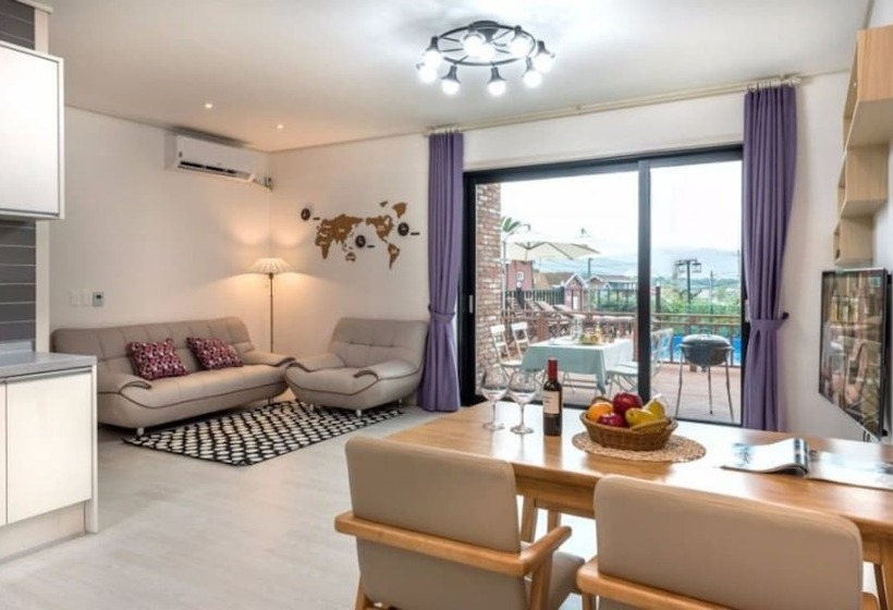 Gyeongju Le Reve Pension