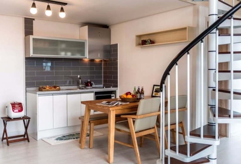 Gyeongju Le Reve Pension