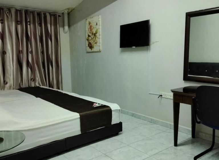 هتل Persona Boutique