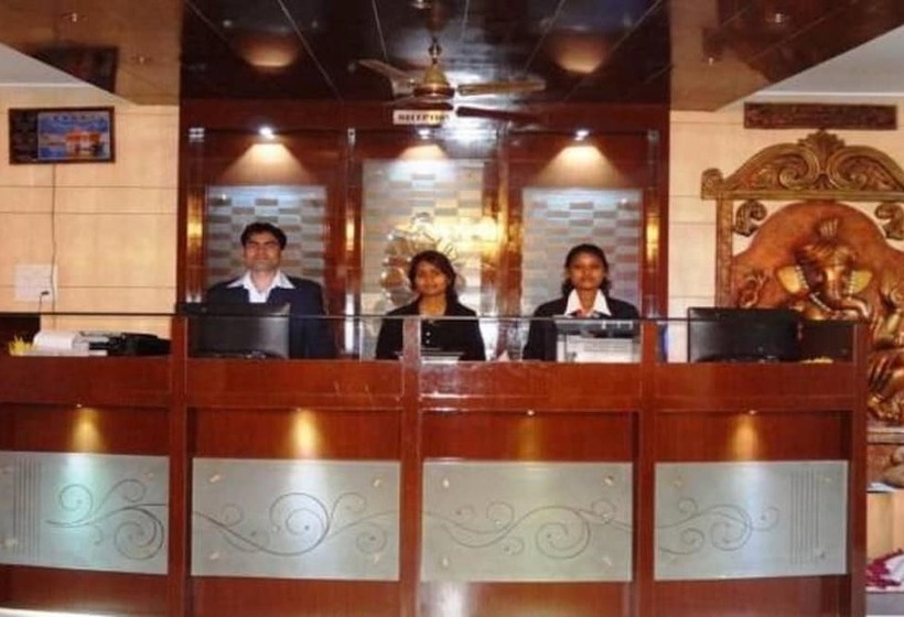 فندق Vinayak Palace Telipara