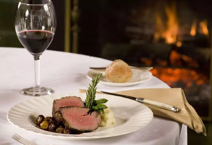 민박 The Manor On Golden Pond