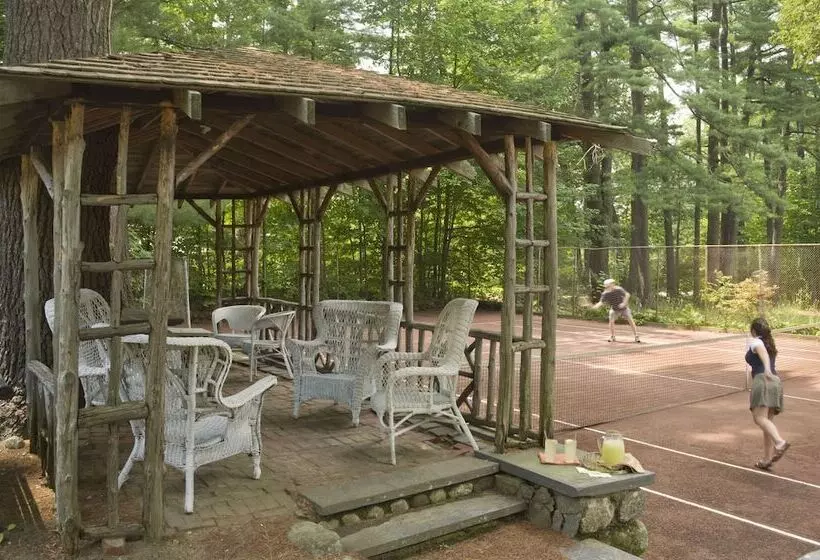 민박 The Manor On Golden Pond